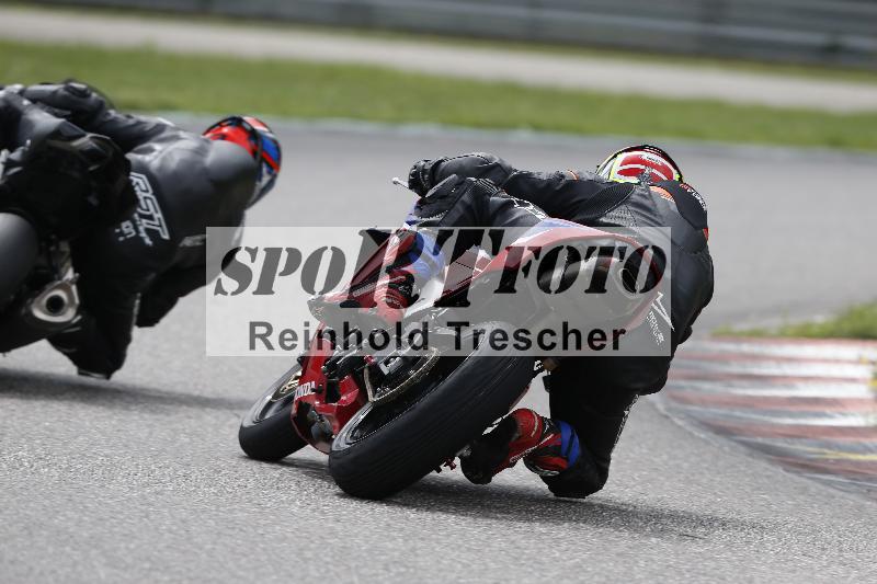 /37 28.07.2025 Dunlop Ride und Test Day ADR/Trackday Erfahren gelb Trackday schnell  rot/98